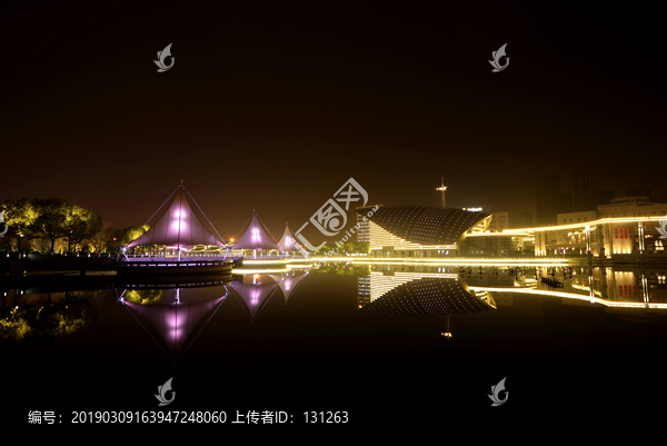 金华施光南音乐广场夜景