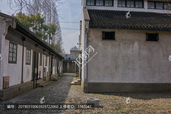 上海龙华监狱看守所