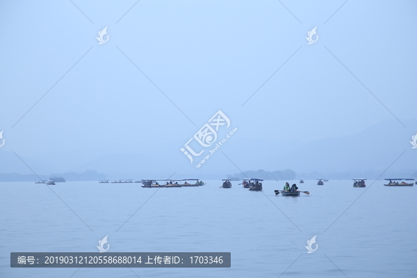 烟雨西湖