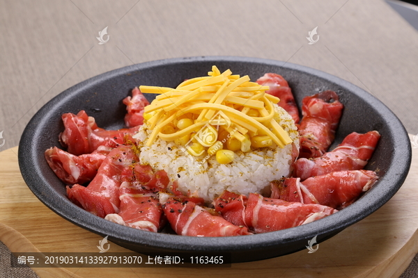 芝士咖喱牛肉饭
