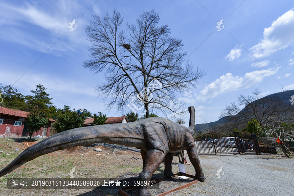 雕塑恐龙