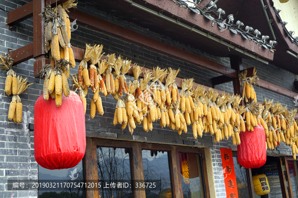 乡村风格餐馆装饰