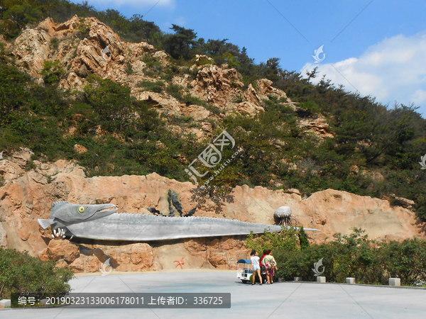 大连东海公园海底大峡谷雕塑