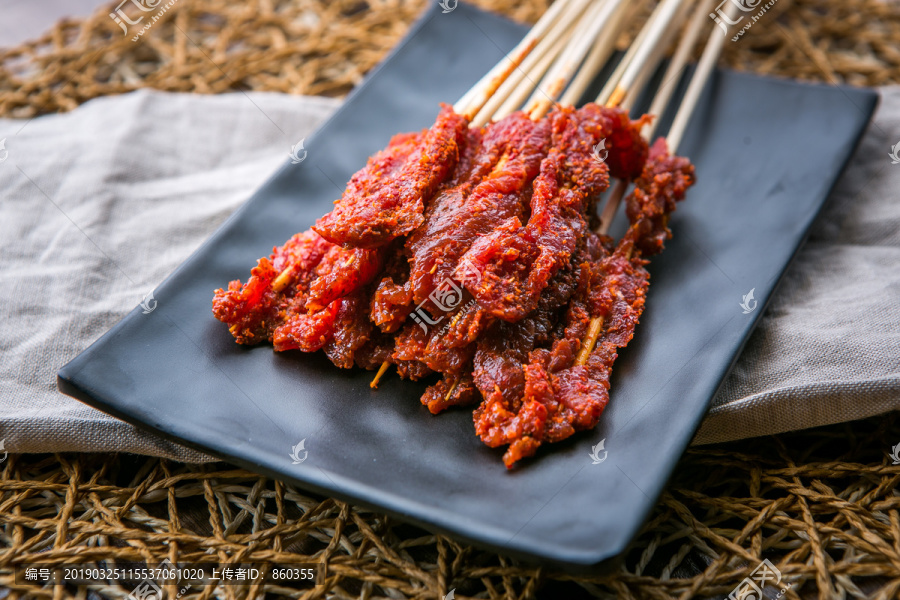 香辣牛肉串串