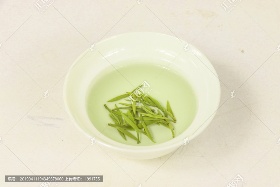 新茶绿茶茶汤