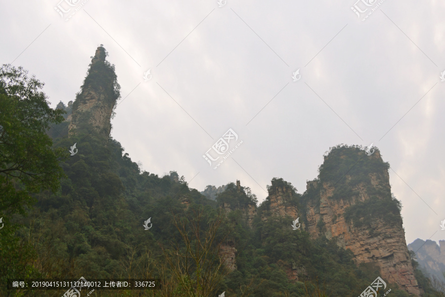 武陵源十里画廊山谷风光