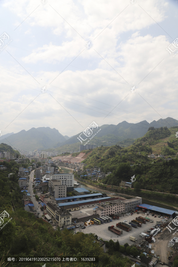 鹤峰县城