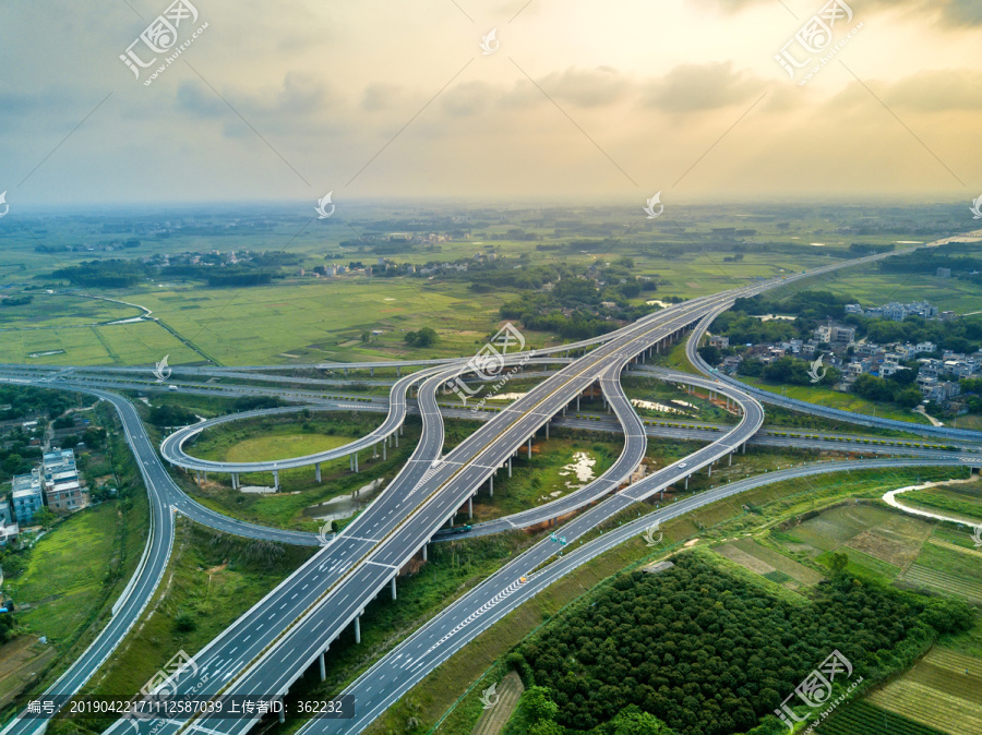 高速公路互通立交桥