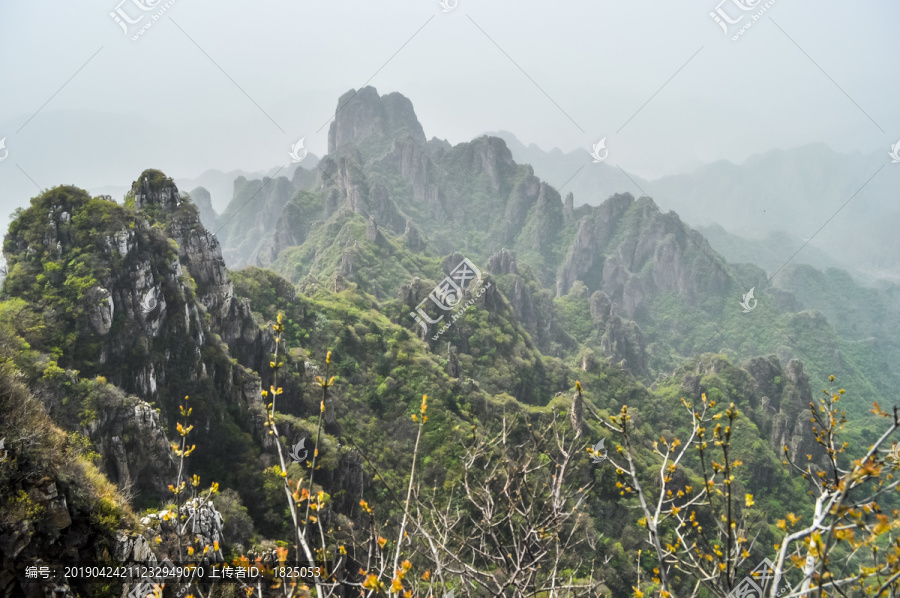 河北保定狼牙山风光