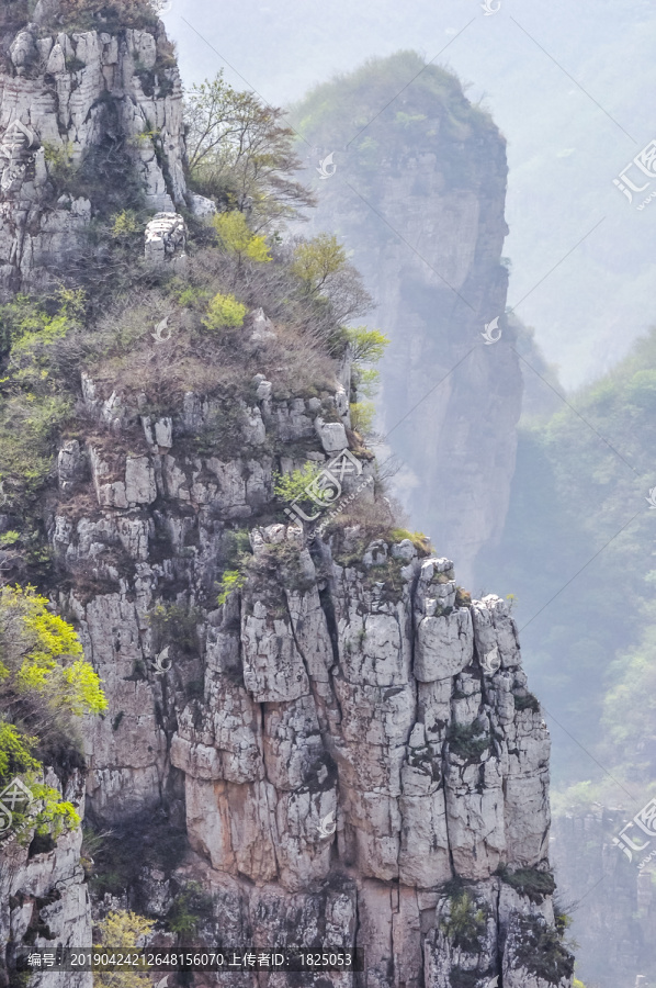 河北保定狼牙山风光