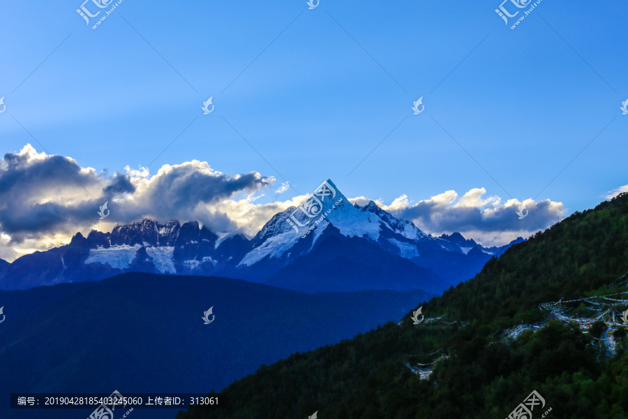 梅里雪山