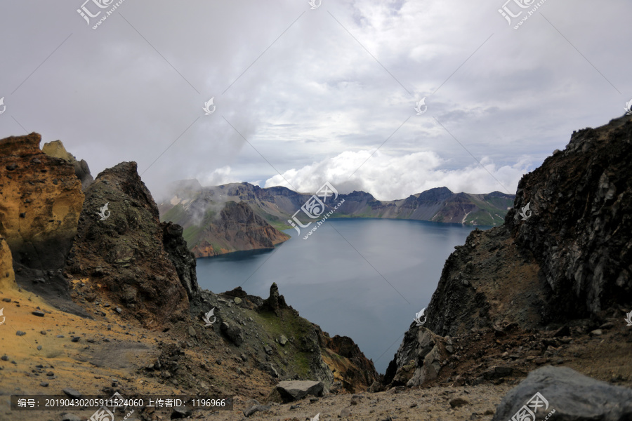 长白山北坡天池