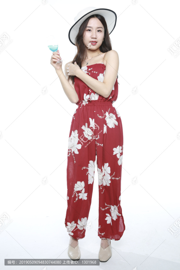 魅力女性夏日写真图片	