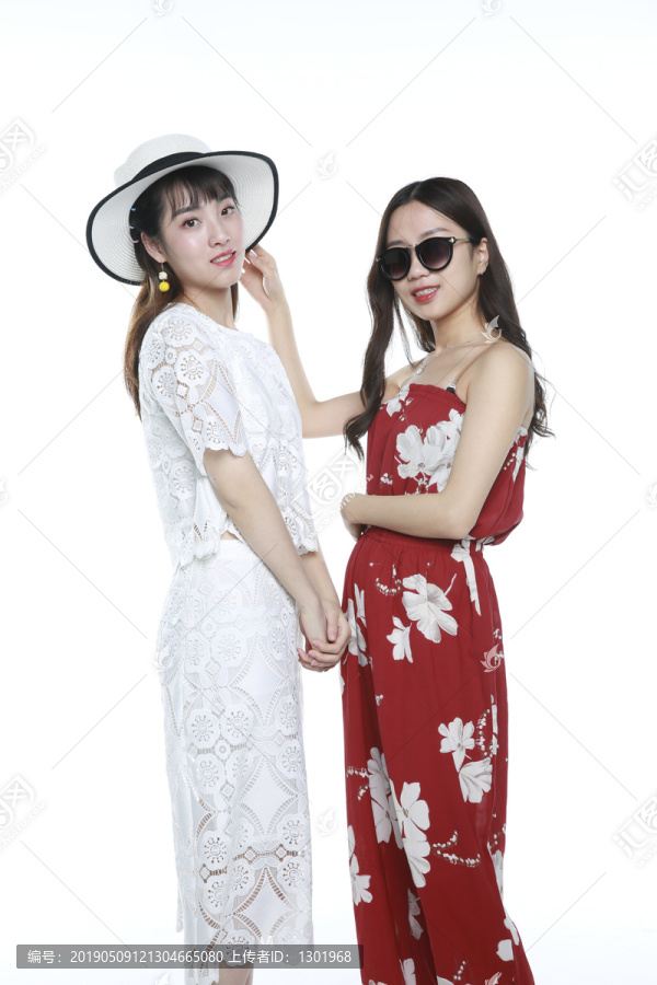 夏日美女写真高清大图