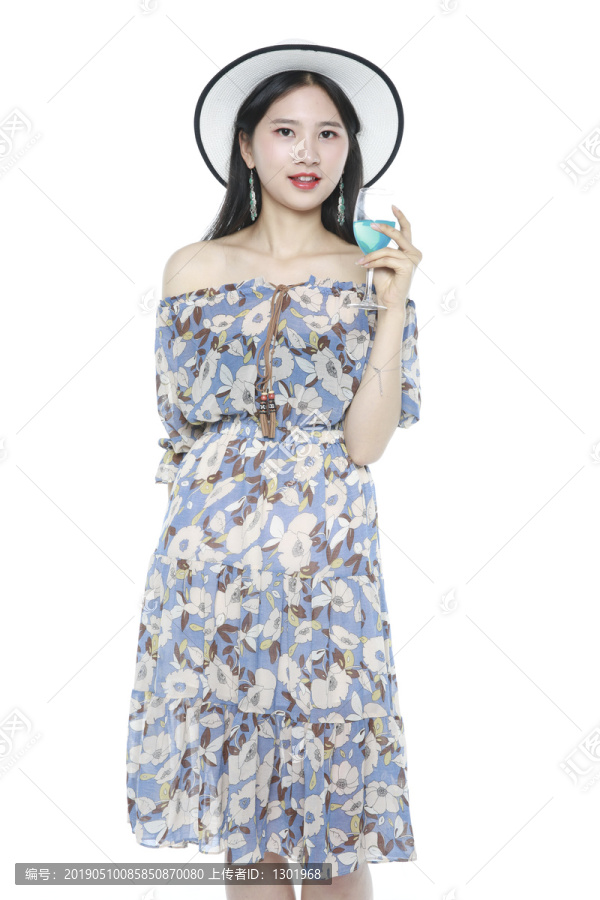 夏季时尚美女摄影图片	