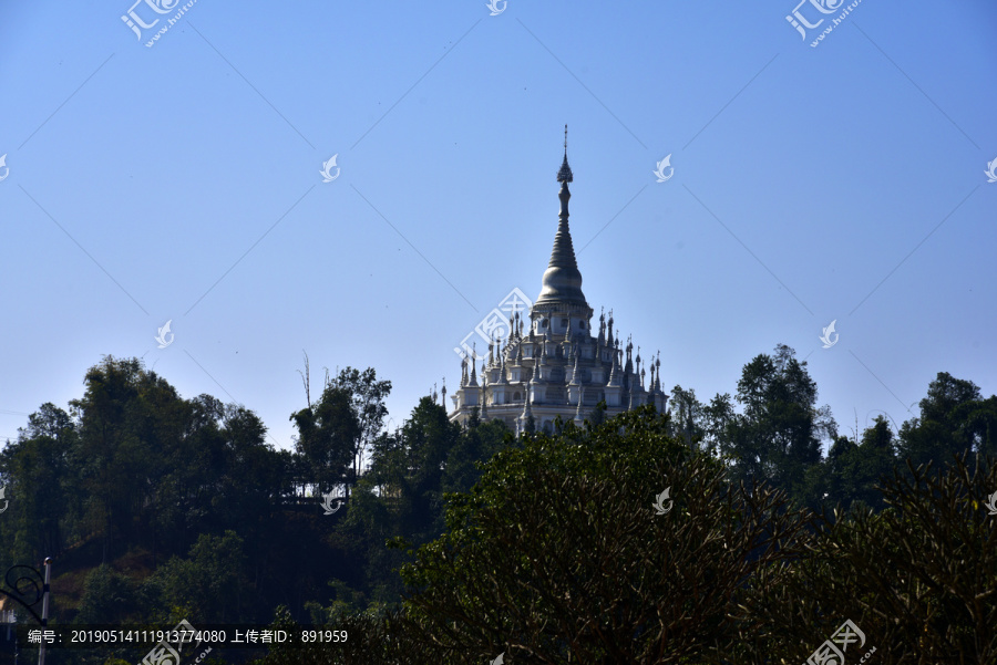 云南芒市大佛寺建筑及雕塑