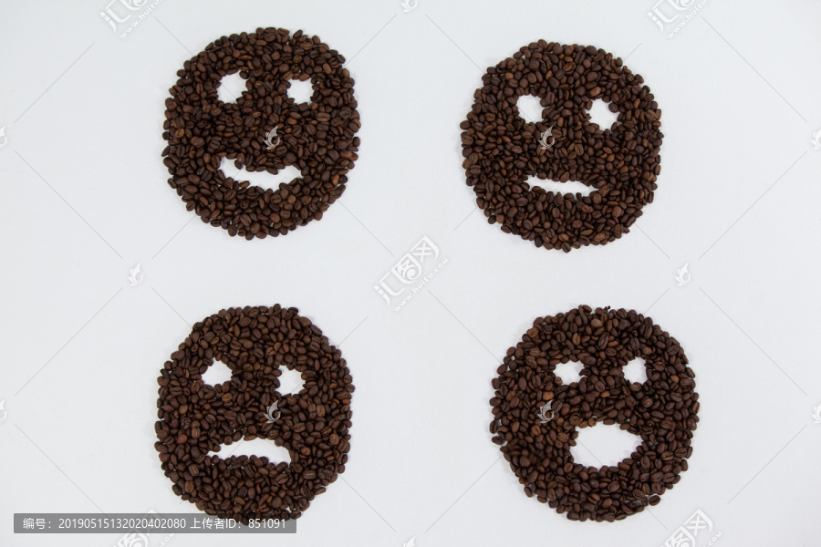 咖啡豆做成的表情包