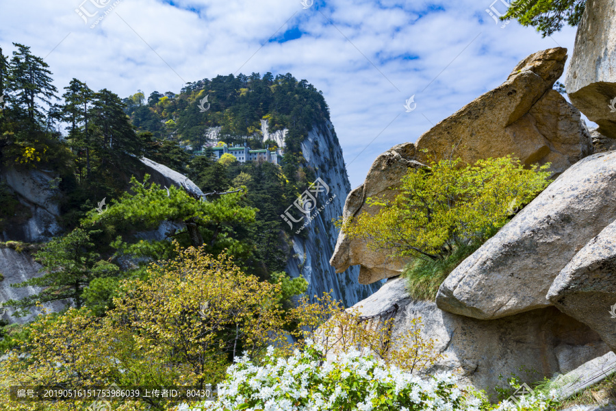 华山石景