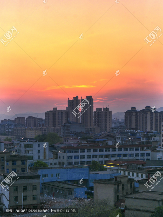 江西上饶玉山县夕阳晚霞风光