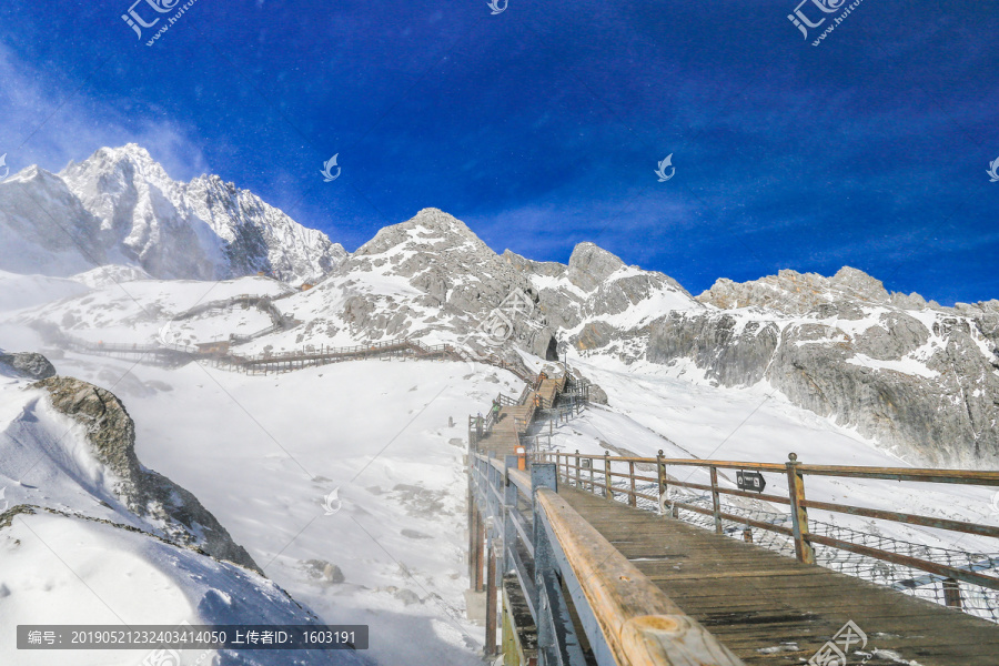 丽江玉龙雪山