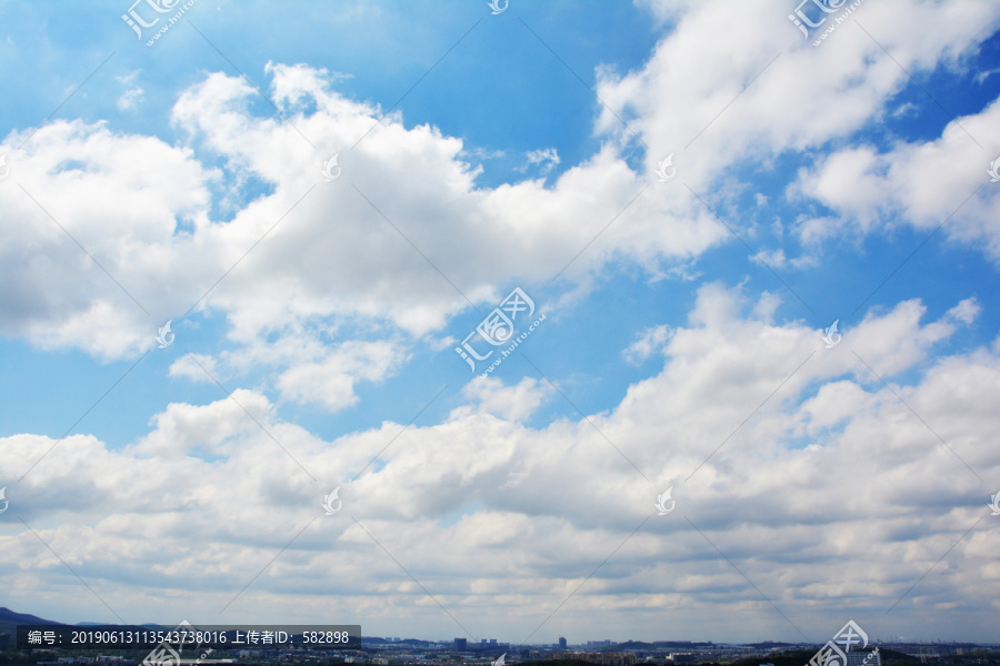 天空云景