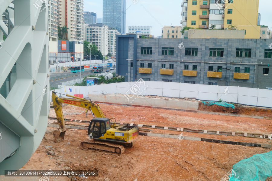 地铁建筑施工