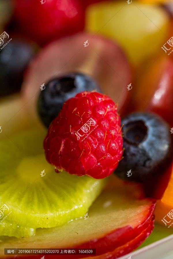 树莓水果拼盘24
