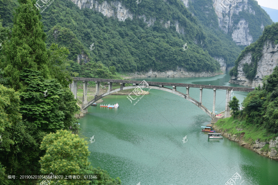 湖北恩施市马鹿河山水景区