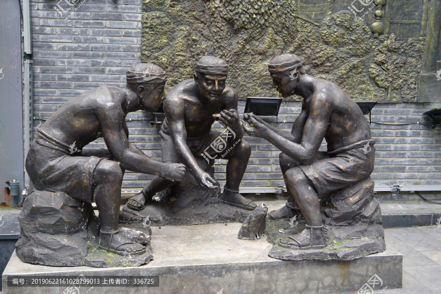 城市雕塑老重庆火锅文化