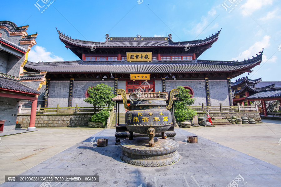 宁波东钱湖禅寺