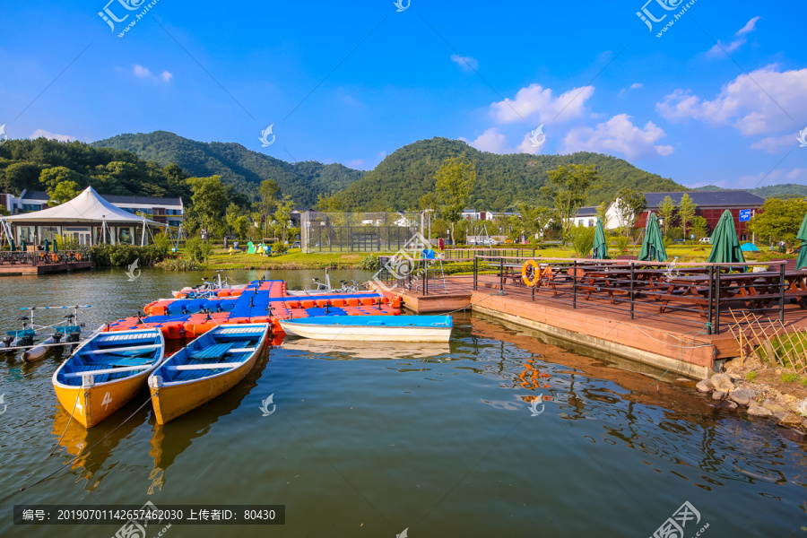 宁波东钱湖水上栈道