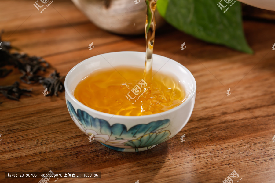 红茶茶叶茶汤绿茶