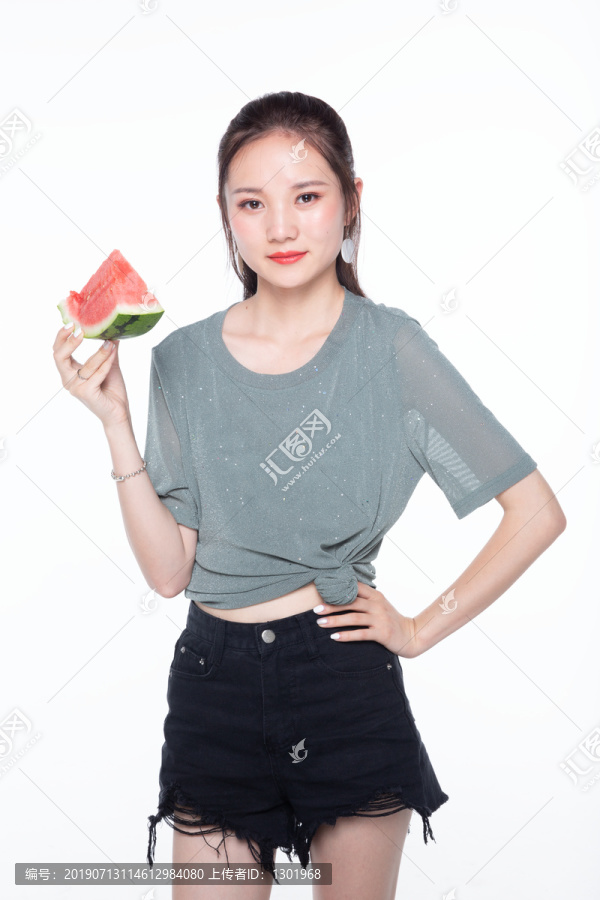 美女个人写真艺术照图片