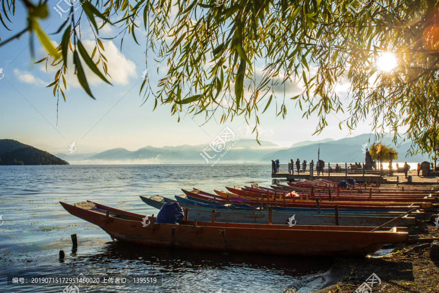 泸沽湖风光