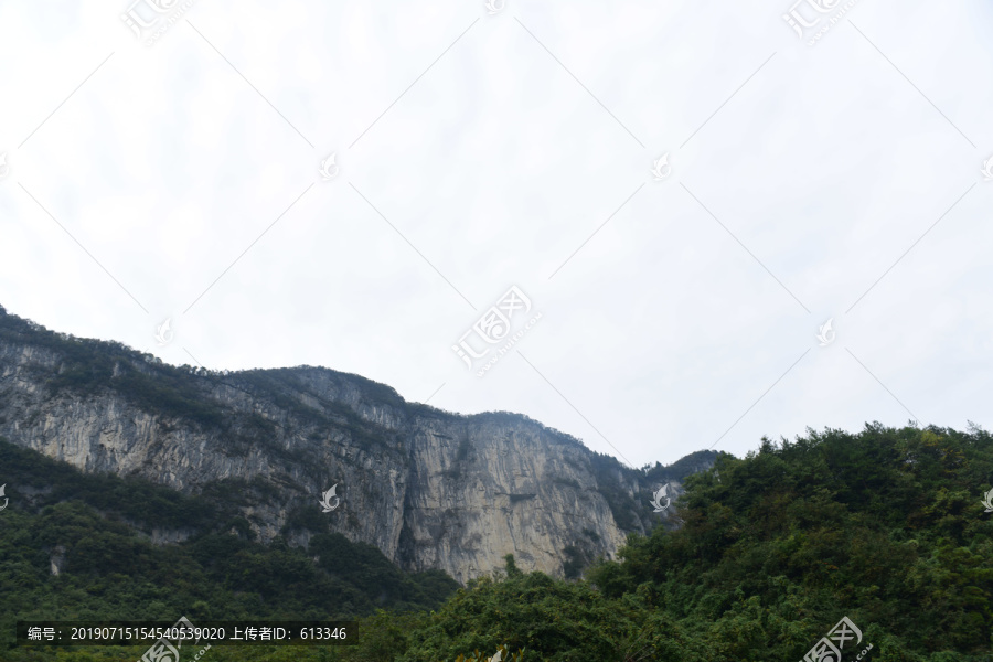 湖北省恩施大峡谷景区群山