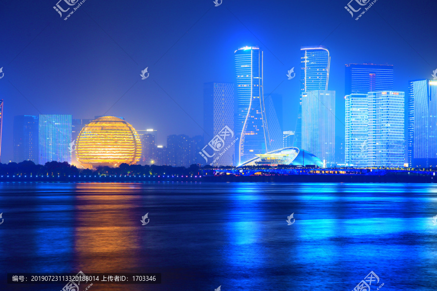 杭州钱江新城夜景