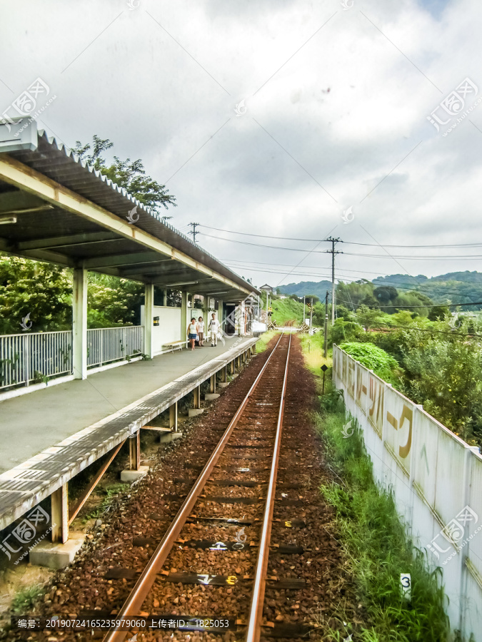 日本乡间的铁路