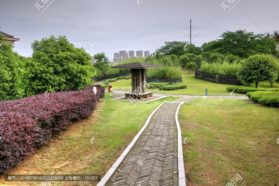 金华城北景观公园石板路