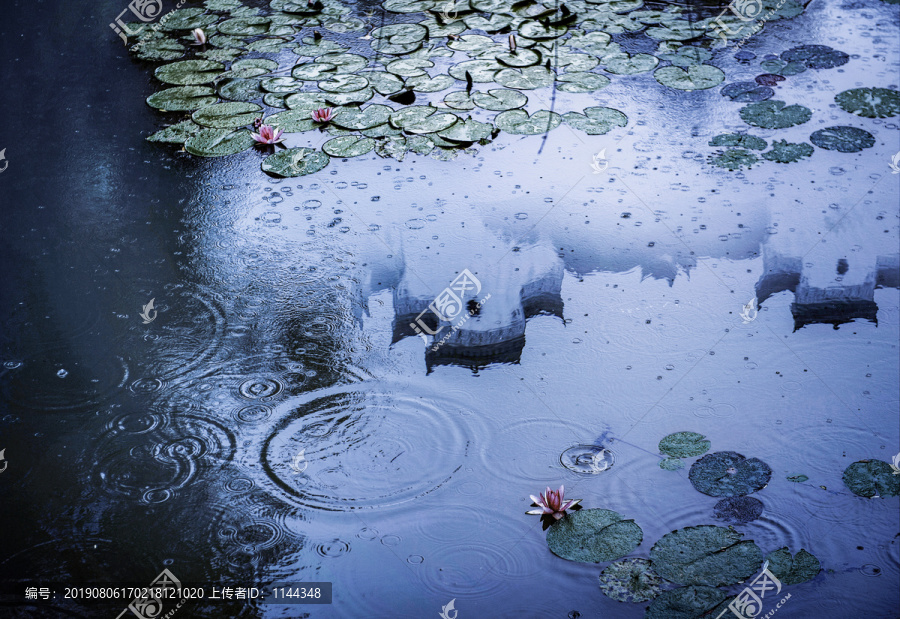 烟雨江南