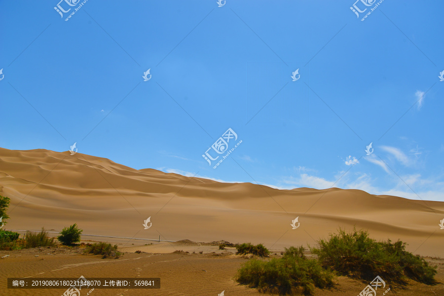 新疆鄯善库木塔格沙漠荒漠风光