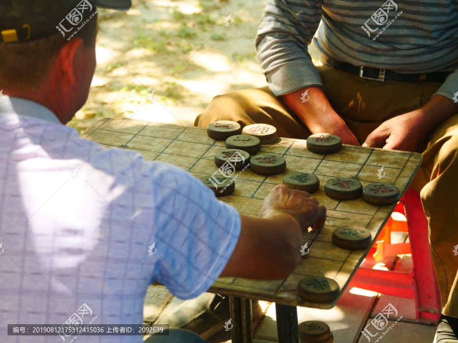 下棋者