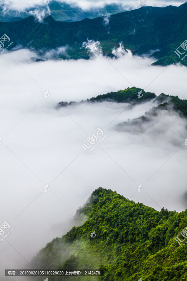 避暑胜地苏马荡云海飘渺