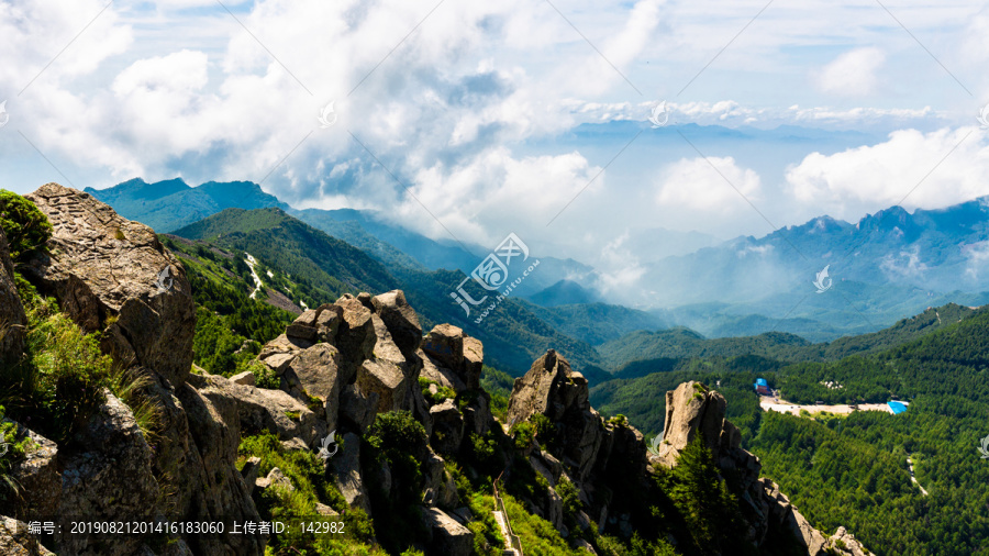 雾灵山