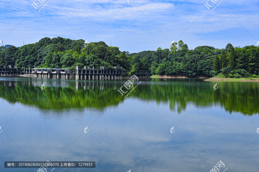 青山绿水