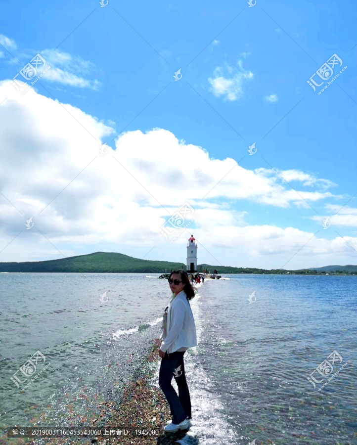 海参崴托卡内夫灯塔