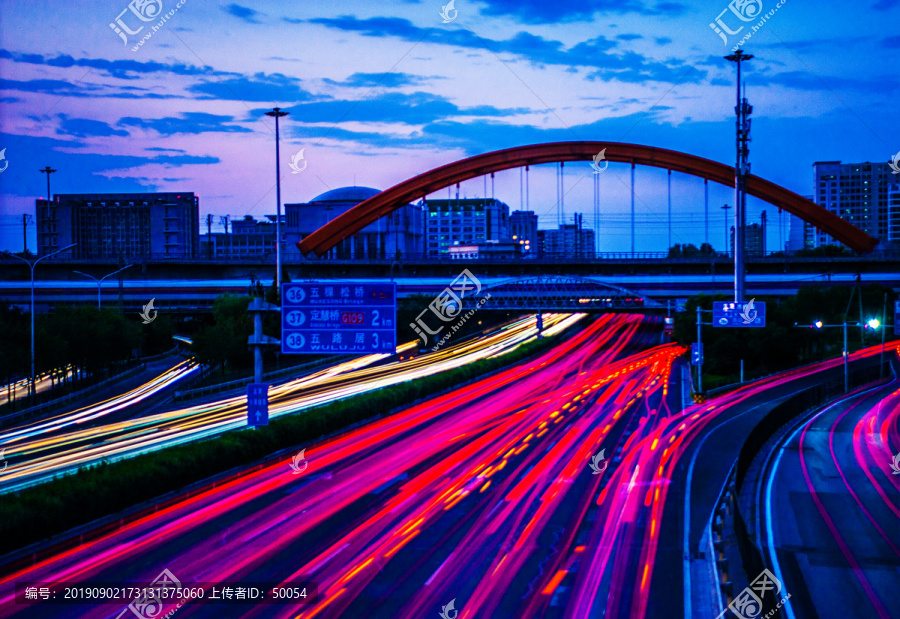 北京西四环路夜景