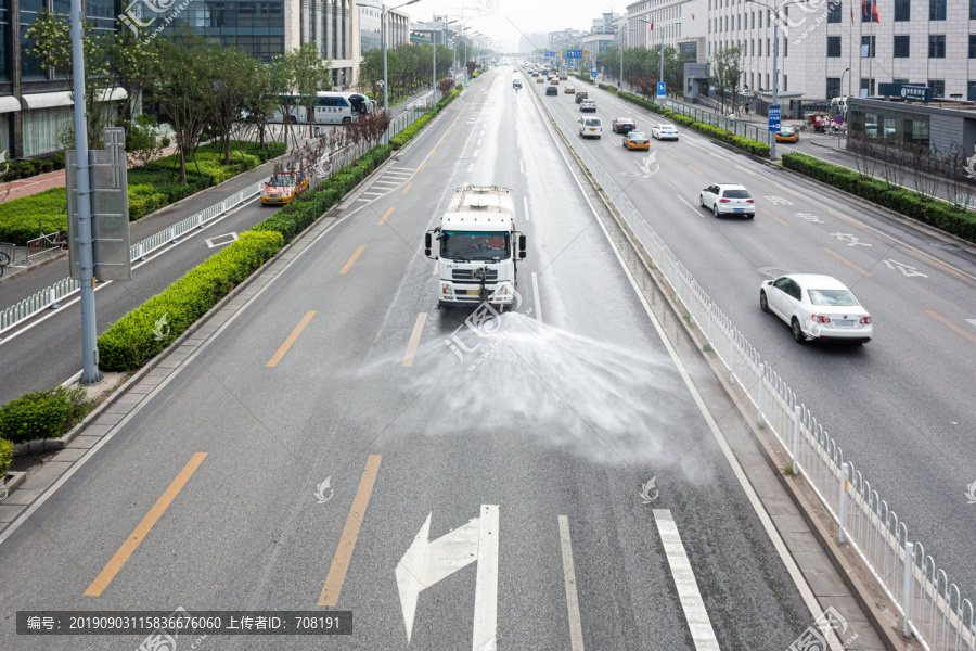 洒水车