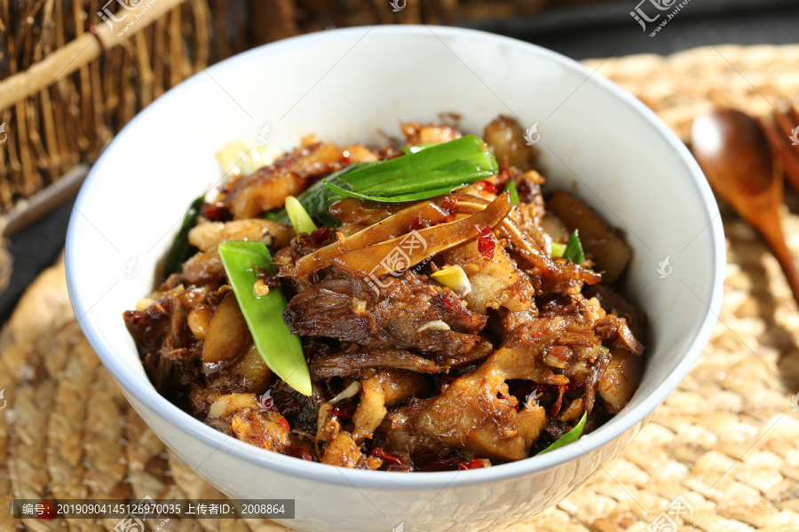 拆骨肉耳尖