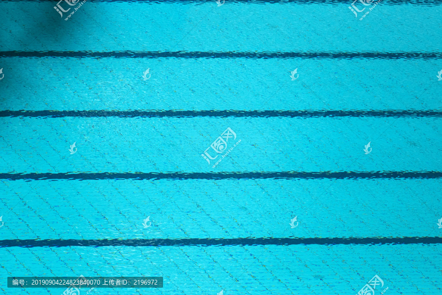 泳池水面波纹