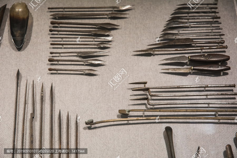 古代外科手术器械